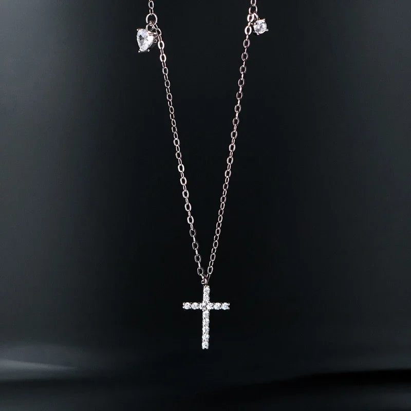 TrustDavis Real 925 Sterling Silver Sweet Flower Dazzling CZ Pendant Clavicle Necklace For Women Wedding Fine Jewelry DG0072