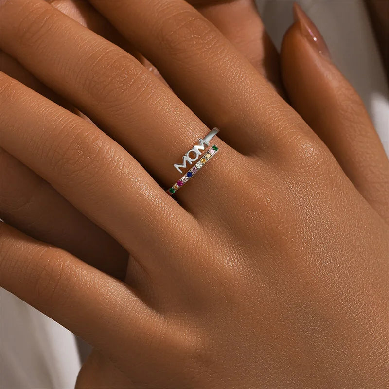 Letter Mom Colored Zircon Ring DS4830