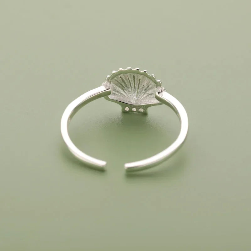 Shell Shiny CZ Opening Ring DA26