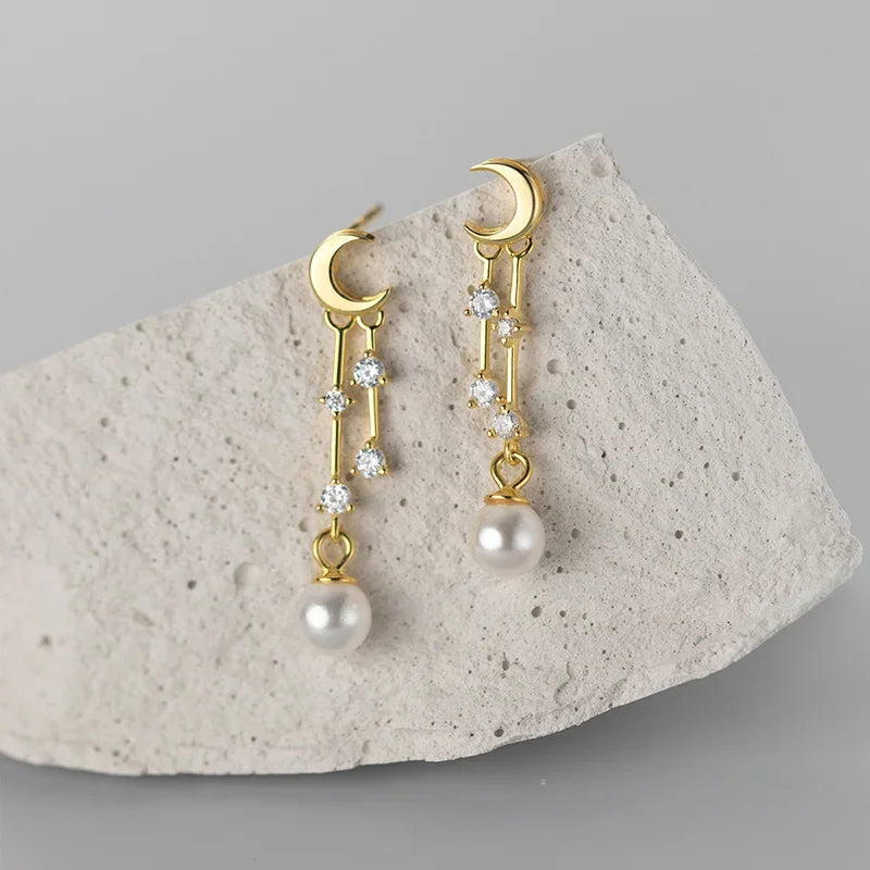 Moon Tassel Synthesis Pearl CZ Stud Earrings DA3137