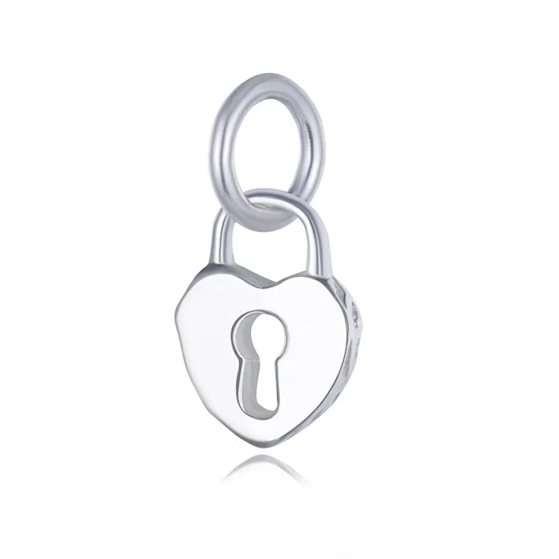 Heart Key Charm Pendant Handmade DIY Accessories DZ132