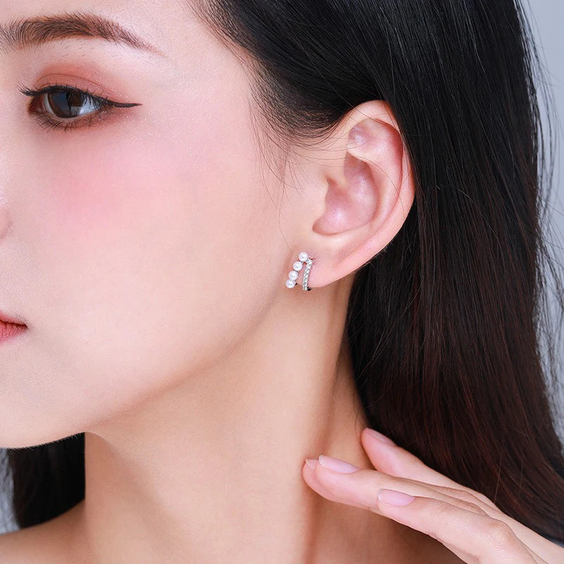 TrustDavis 925 Sterling Silver Women's Fashion and Simple Pearl Inlaid Zircon Earrings for Women Girls Jewelry Gift DS4264