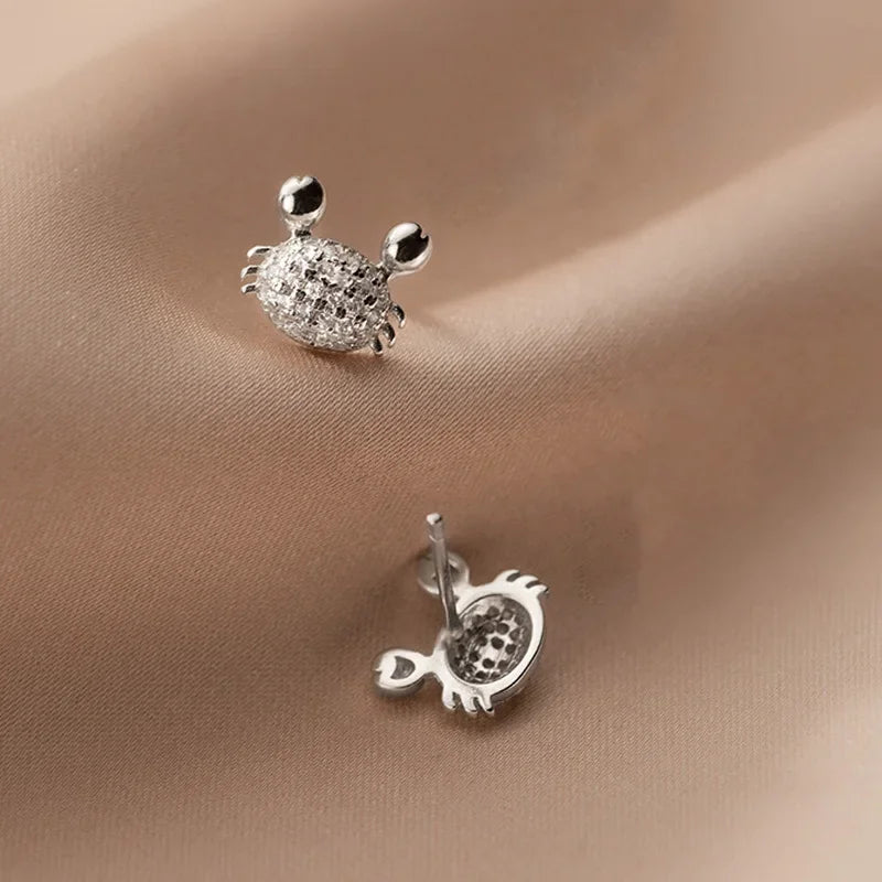 Crab Stud Earring DB103