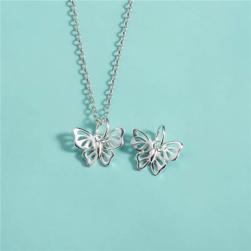 Fashion Cute Butterfly Charm Pendant DZ1778