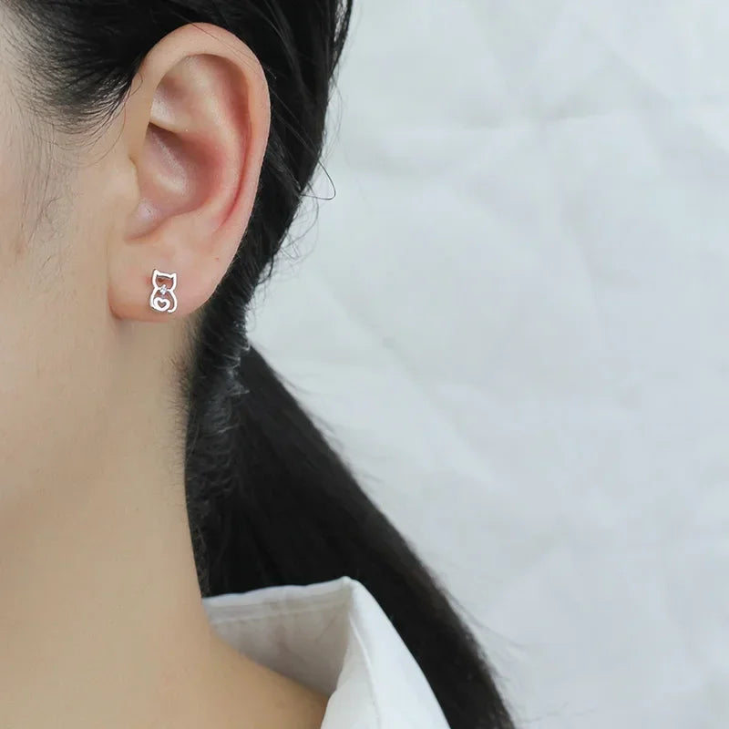 Cute Animal Hollow Cat Stud Earrings DA551