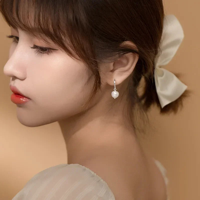 Pearl Hoop Earring DB1343