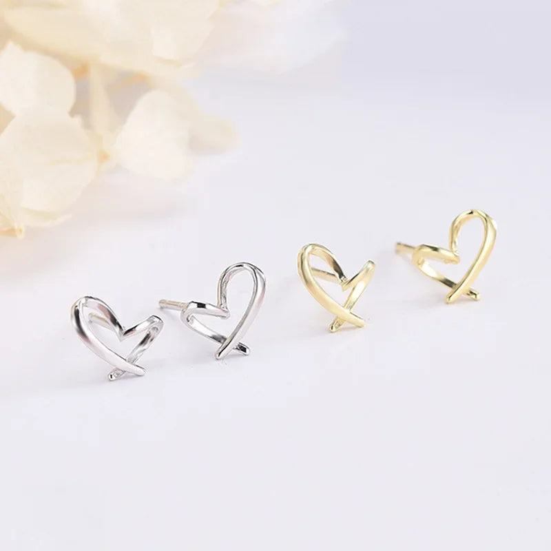 Romantic Heart Stud Earrings DA1603