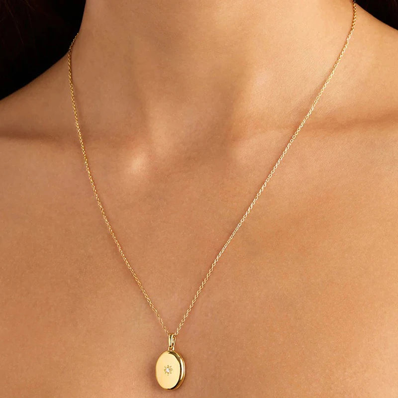 TrustDavis 925 Sterling Silver Women's Fashion Star Photo Locket Pendant with Two Photos for Women Men Jewelry Gift DS4341