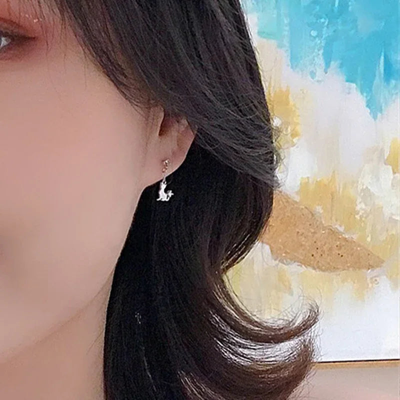 TrustDavis Real 925 Sterling Silver Cute Asymmetric Cats CZ Stud Earring For Women Daughter Birthday Gift Fine Jewelry DS4620