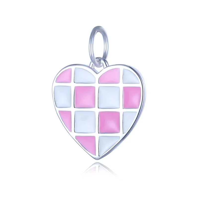 Checkerboard Heart Pendant HY591