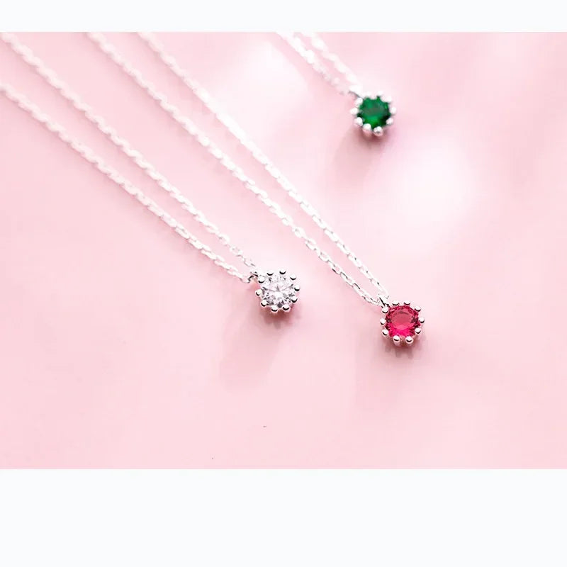 Dazzling Color Round Pendant Necklace DS2104