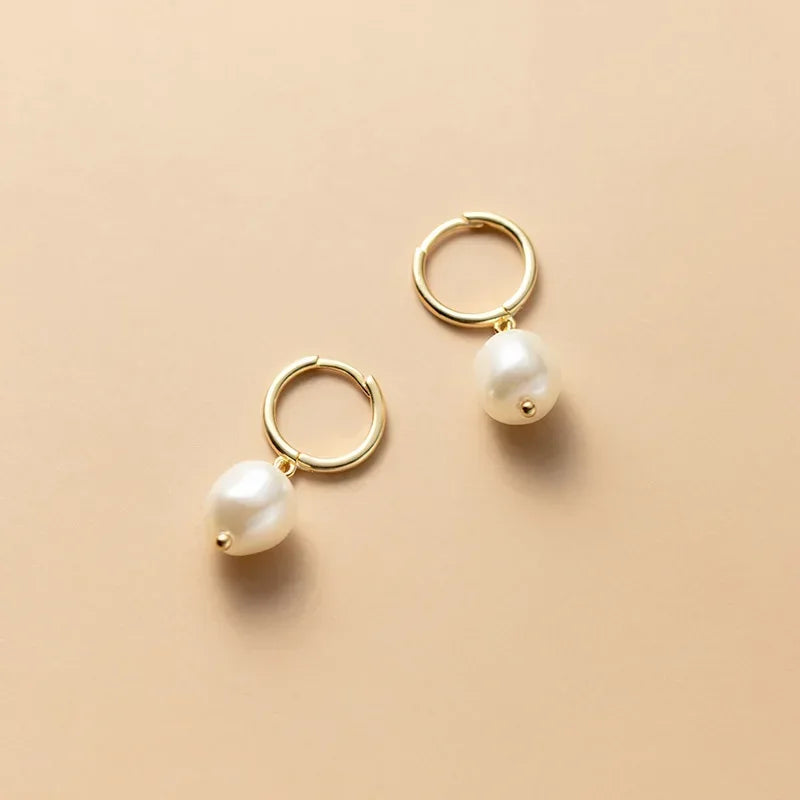 Pearl Hoop Earring DB1343