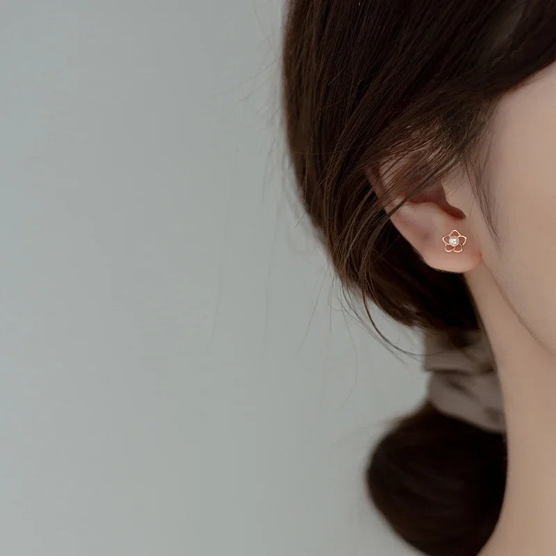 Flower Synthesis Pearl Stud Earrings DA2919