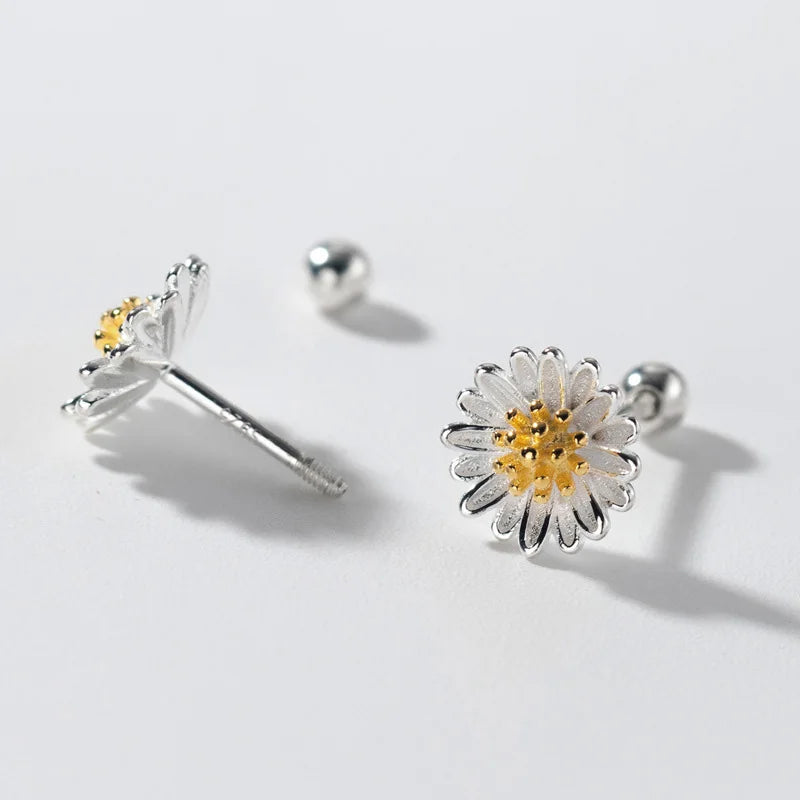 Small Flower Daisy Stud Earrings DS3574