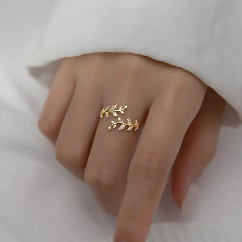 Fashion Leaves Shiny CZ Opening Ring 6 7 8 DA226