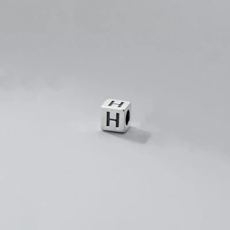 26 English Letter Charm Beads Fit Necklace Bracelet HY775