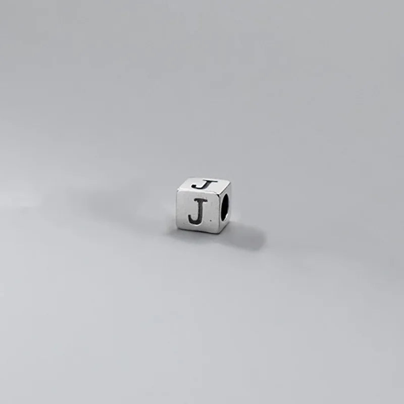 26 English Letter Charm Beads Fit Necklace Bracelet HY775