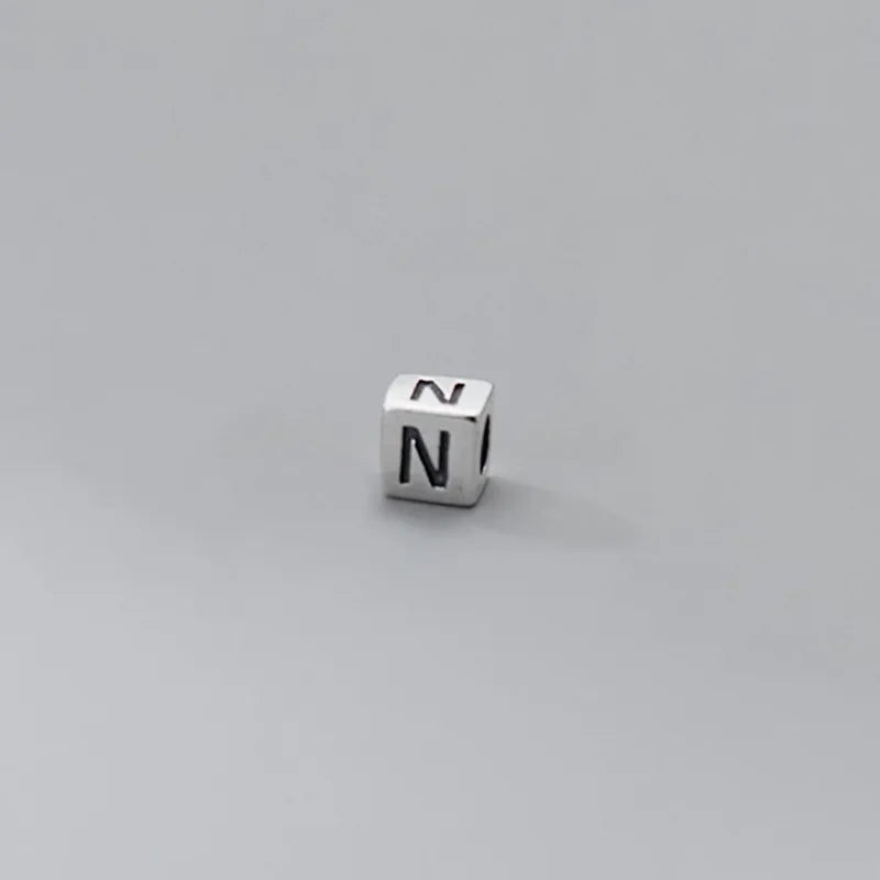 26 English Letter Charm Beads Fit Necklace Bracelet HY775