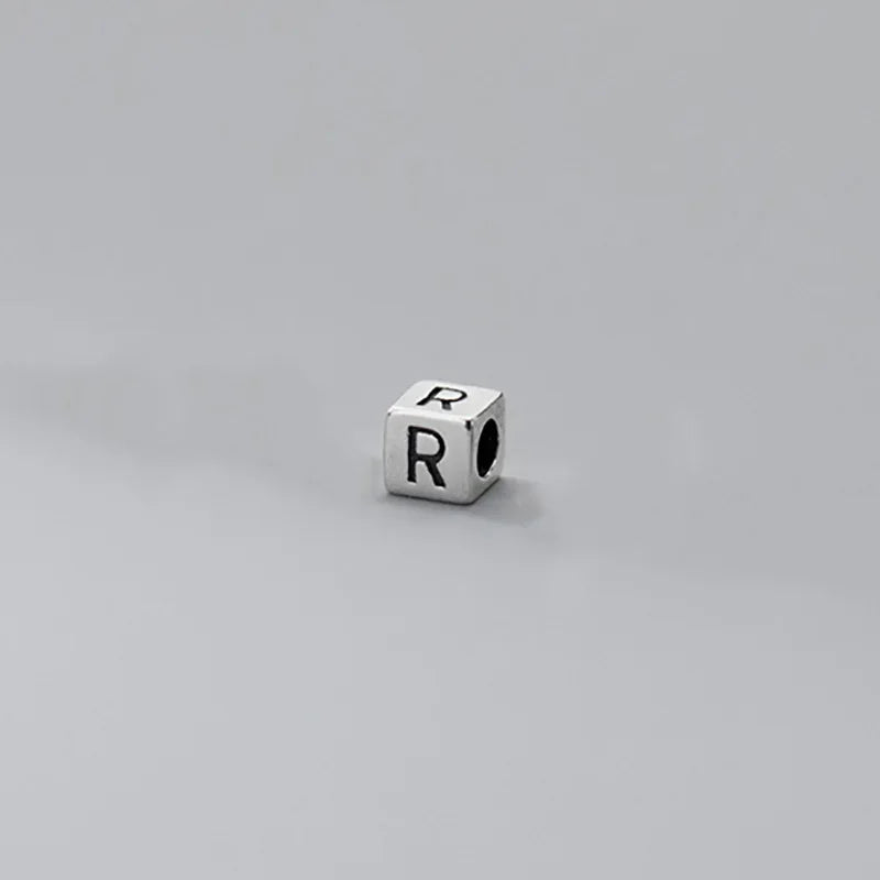 26 English Letter Charm Beads Fit Necklace Bracelet HY775