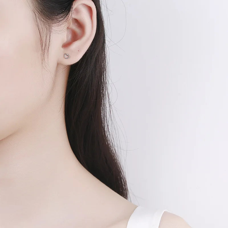 Fashion Romantic Hollow Heart Love Screw Stud Earrings DA2521