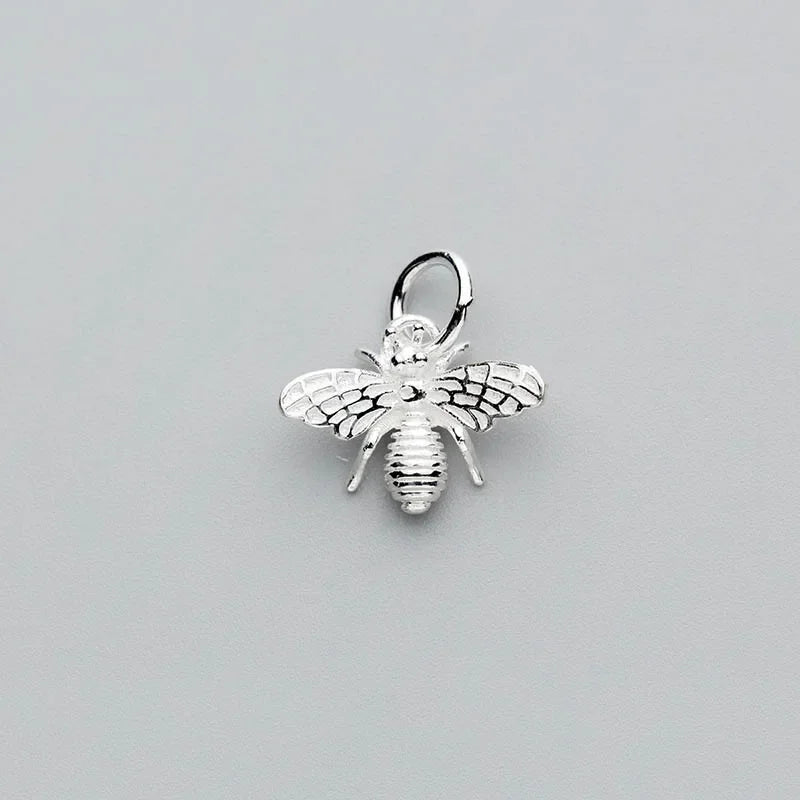 3D Busy Bees Charm Pendant DIY Accessories Jewelry DZ117