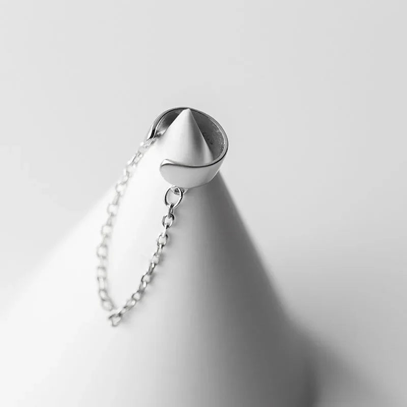 Smooth Chain Surface Clip on Earrings DB1233