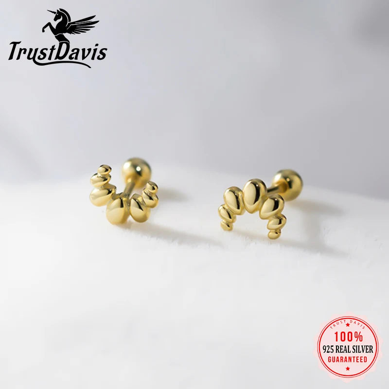 Minimalist Mini Croissant Stud Earrings DA3224