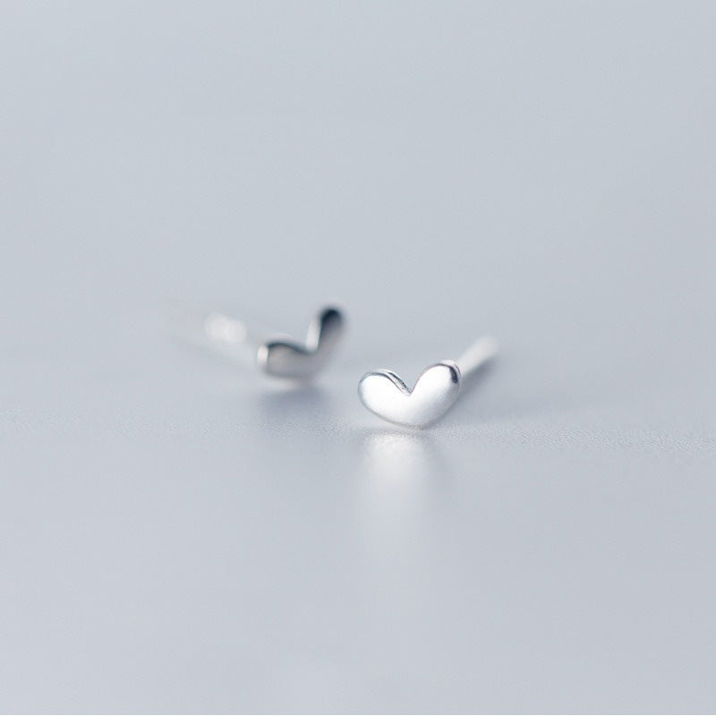 Simple Sweet Heart-shaped Love Earrings for Women Girls Jewelry Gift DS019