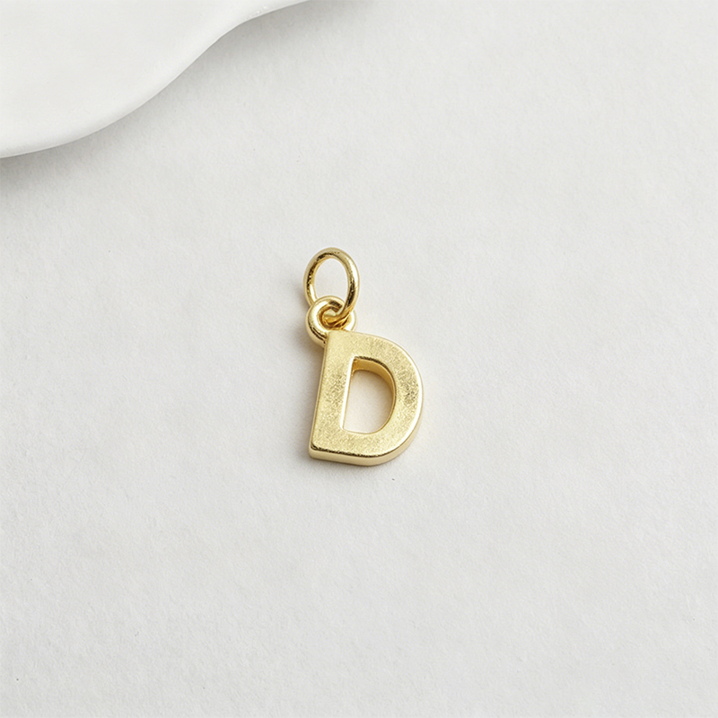 26 Golden Letters DS4880