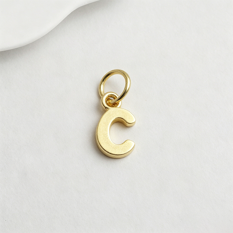 26 Golden Letters DS4880