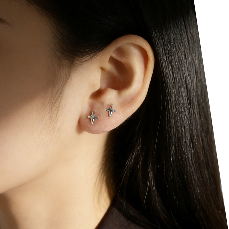 Sweet Star CZ Stone Charm Stud Earrings DA2487