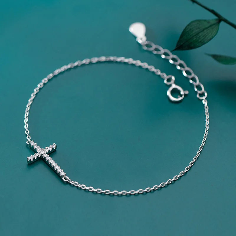 Fashion Sweet Simple Cross Dazzling CZ Bracelet DA1390