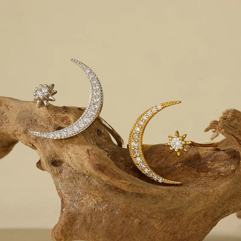 Star and Moon Zircon Ring DS4827