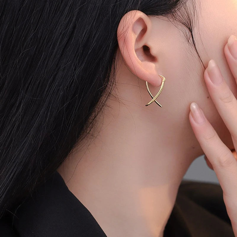 TrustDavis Real 925 Sterling Silver Women's Fashion Simple Cross X-shape Earrings for Women Girls Gift Fine Jewelry DS4674