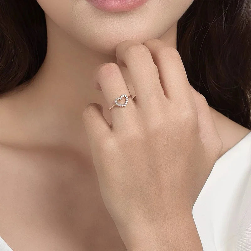 Heart-shaped Zircon Silver Open Ring DS4866