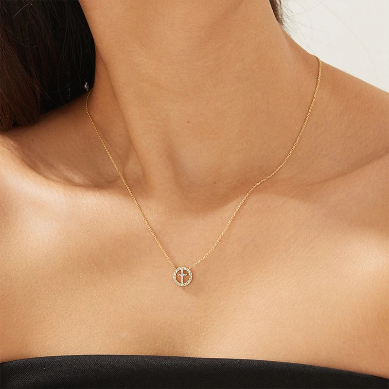 Round Hollow Cross Zircon Necklace DS4766