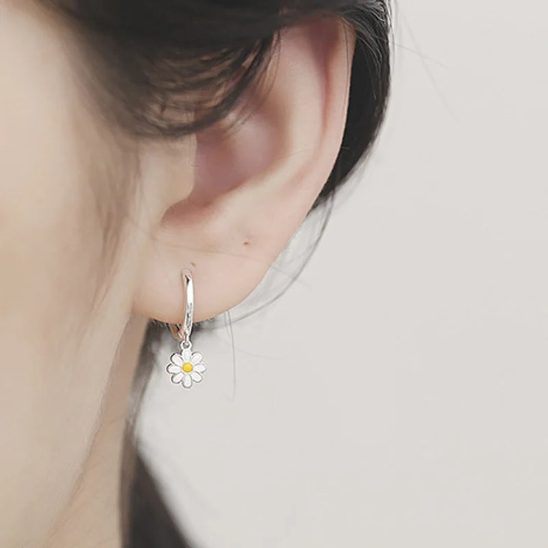 Fashion Sweet Flower Hoop Earring DS4117