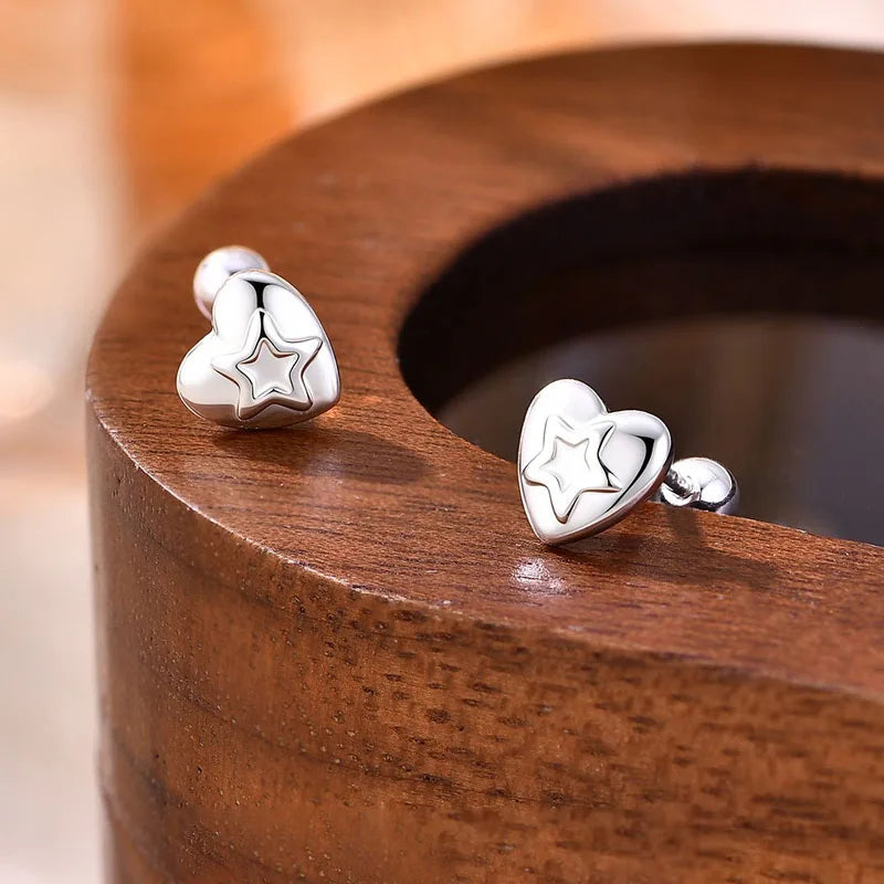 Real 999 Silver Fashion and Elegant Smooth Heart Earrings DS4934