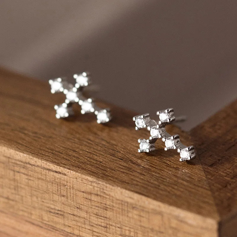 TrustDavis Elegant Real 925 Sterling Silver Stud Earring Cross CZ Birthday Gift for Men Mum Daughter Fine Jewelry Gift DS4057