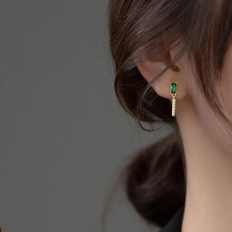 TrustDavis Real 925 Sterling Silver Earring Asymmetric Synthesis Pearl Green CZ Stud Earrings For Women Mother's Day Gift DA3138