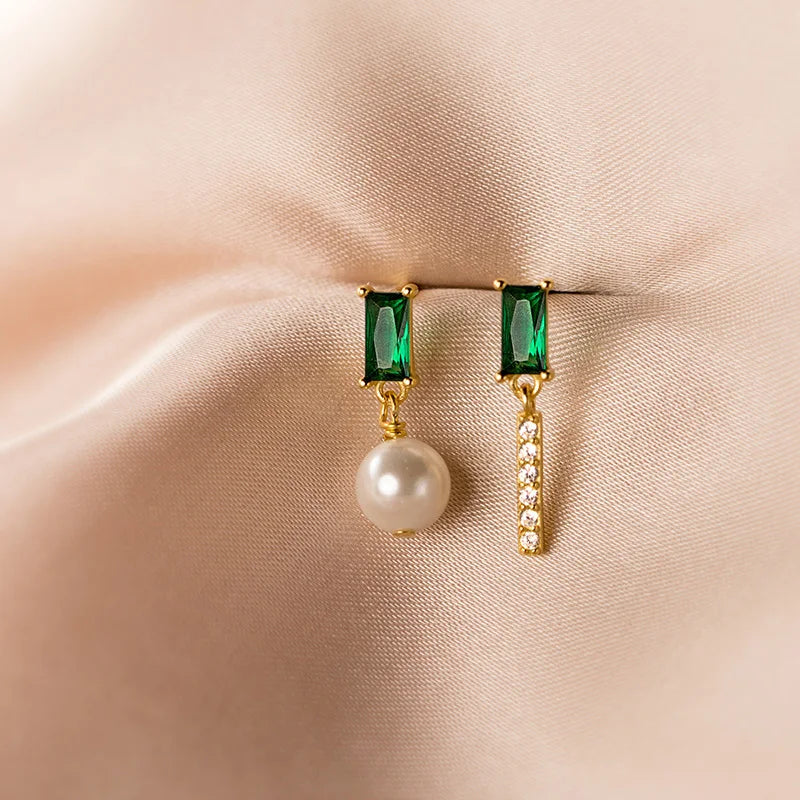 TrustDavis Real 925 Sterling Silver Earring Asymmetric Synthesis Pearl Green CZ Stud Earrings For Women Mother's Day Gift DA3138