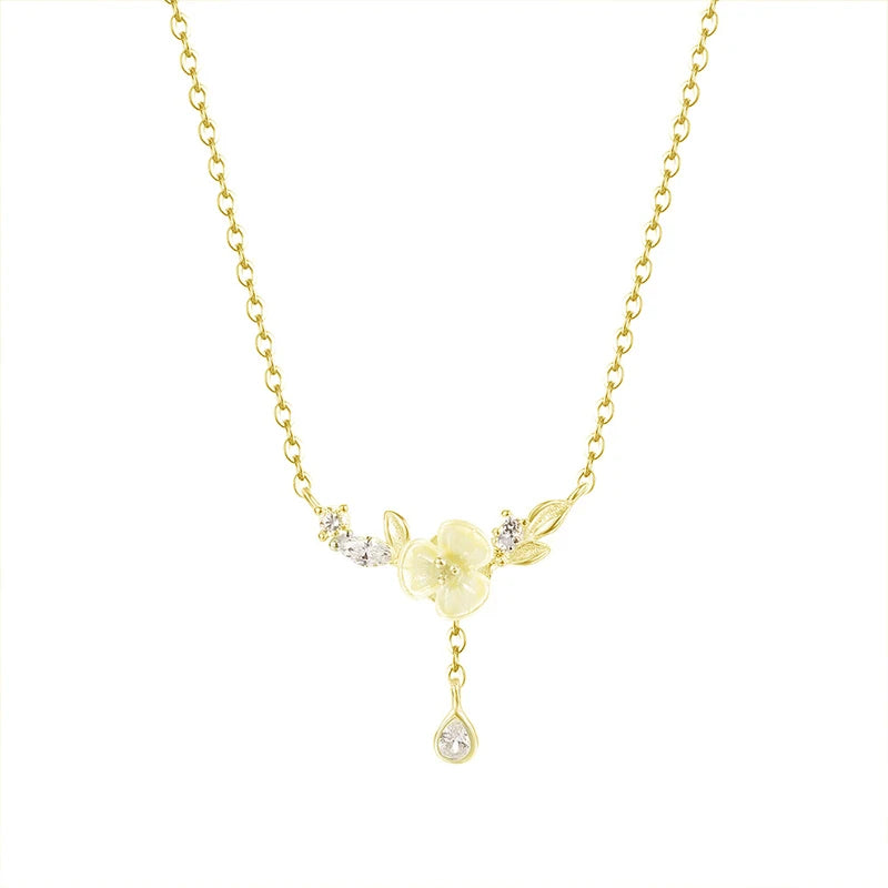 Gardenia Zircon Clavicle Necklace for Women DS4659