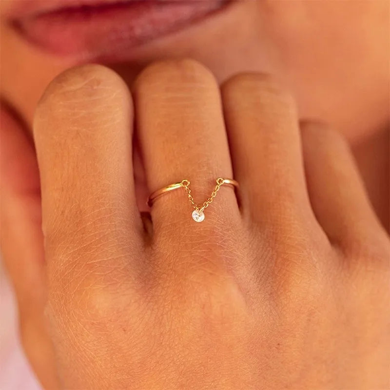Zircon Open Chain Ring DS4832