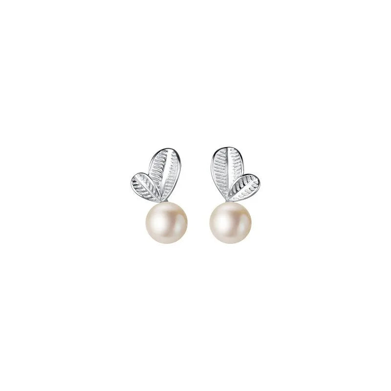 Leaf Pearl Stud Earrings  DS4755
