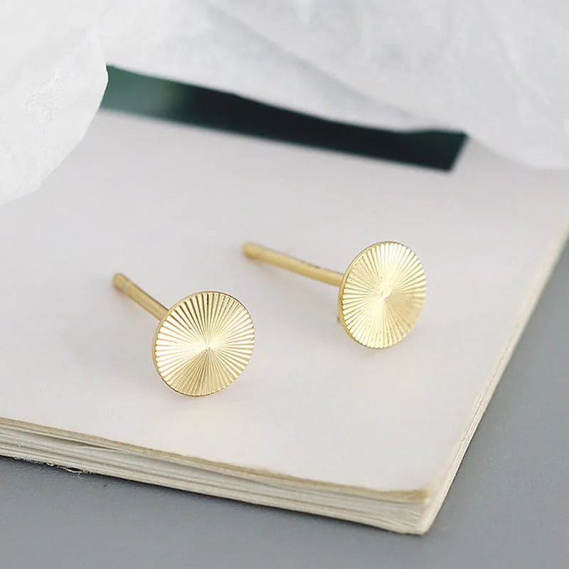 Fashion and Exquisite Round Stud Earrings DS4943