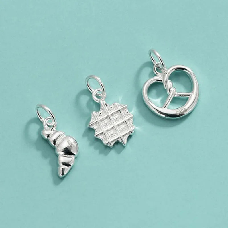 Cute Pretzel Croissant Waffle Pendant DZ1934