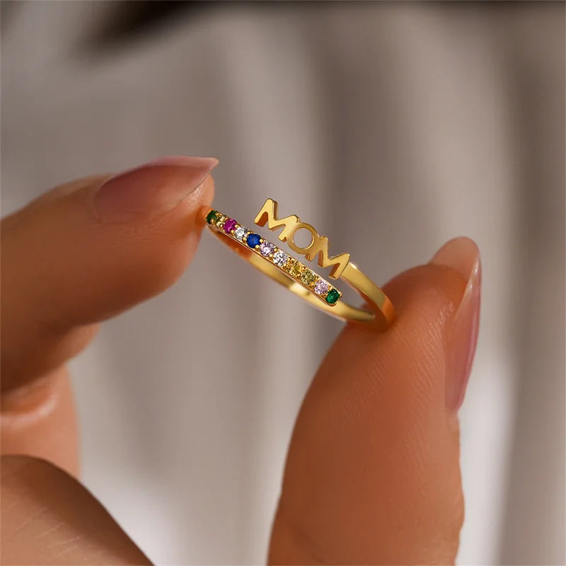Letter Mom Colored Zircon Ring DS4830