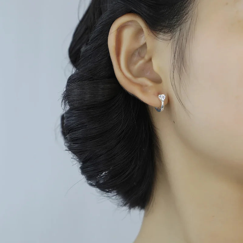 Trusta Fashion 925 Sterling Silver Dazzling Love Heart CZ Ear Cuff Clip On Earring For Women Girl Piercing Earing Jewelry DA488