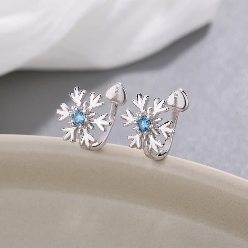 TrustDavis 925 Sterling Silver Women's Fashion Simple Snowflake Zircon Earrings for Women Girls Christmas Jewelry Gift  DS4702