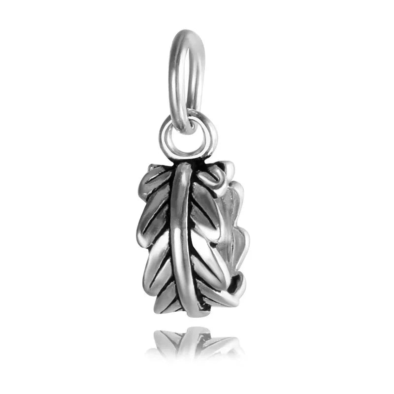 Fashion Circle Leaf Charm Pendant DZ1782